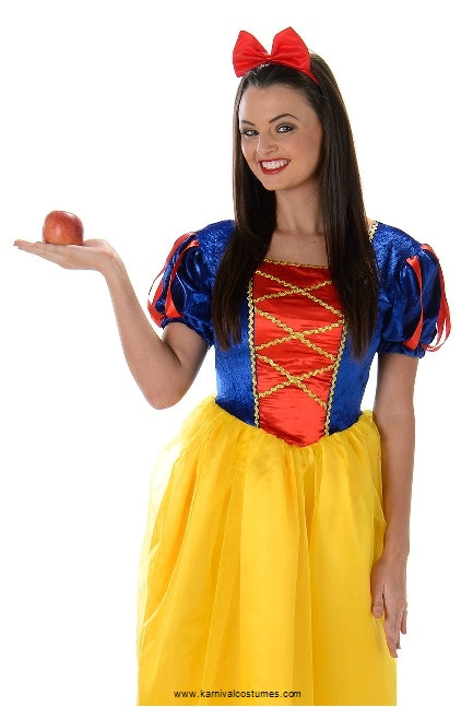 Karnival Snow White